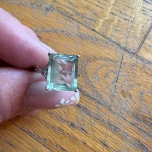 Green Emerald-Cut fashion ring, sz8